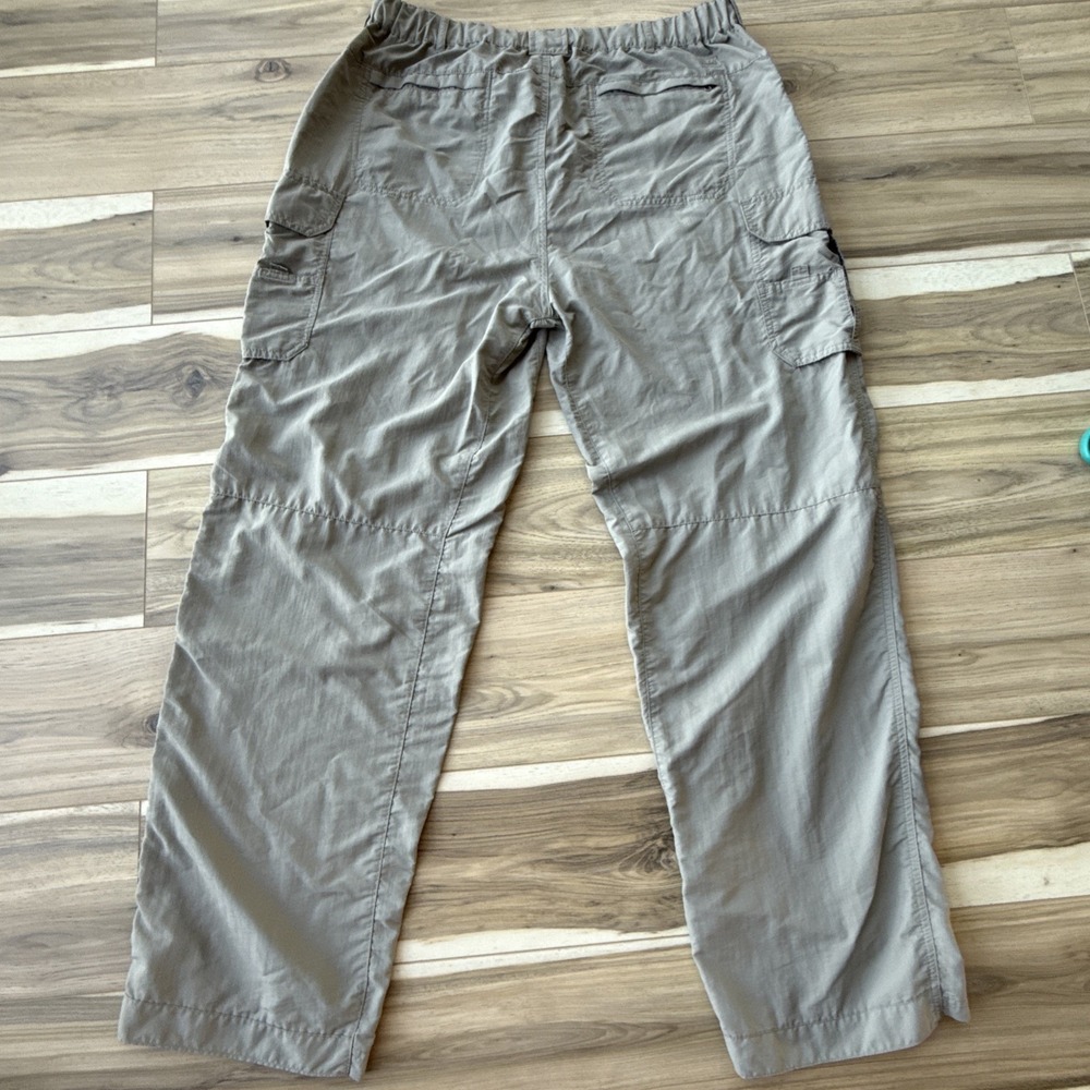 REI UPF 50+ men's Khaki Nylon cargo pants XL‎ x 34L Lightweight Hiking Camping - Picture 8 of 8